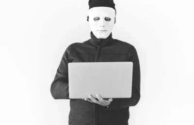 Boisz się cyberprzestępców? I słusznie! Oto najczęstsze oszustwa w sieci! Boisz się cyberprzestępców? I słusznie! Oto najczęstsze oszustwa w sieci!